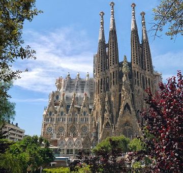 BARCELONA ES LA CIUDAD ESPAÑOLA PREFERIDA POR LOS TURISTAS EXTRANJEROS PARA VIAJAR
