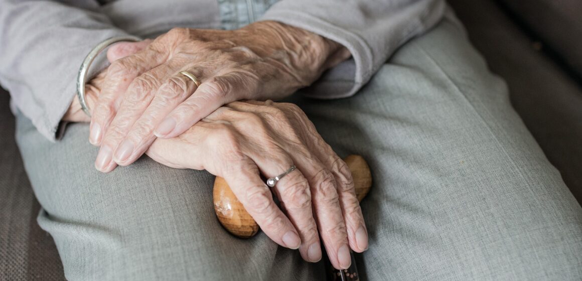 Día Mundial Alzheimer UN ESTUDIO REVELA QUE LA GENÉTICA DEL ALZHEIMER NO ACTÚA IGUAL EN TODAS LAS PERSONAS