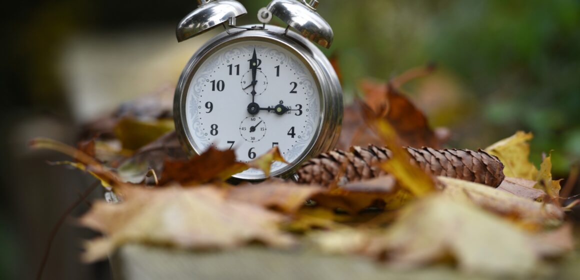 Cambio de hora_otoño CAMBIO DE HORA Y CEREBRO, CLAVES PARA ADAPTARSE AL HORARIO DE INVIERNO