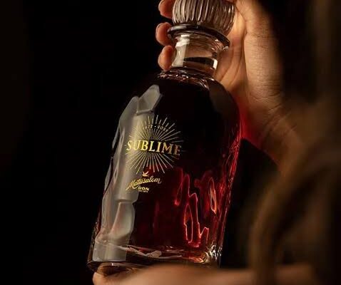 images RON MATUSALEM PRESENTA SUBLIME KIKU, UNA EDICIÓN EXCLUSIVA DE LA QUE SOLO 60 BOTELLAS NUMERADAS ESTARÁN DISPONIBLES EN ESPAÑA